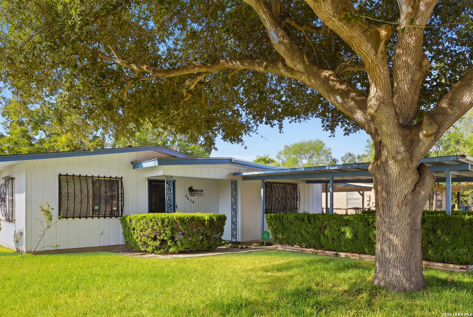 6034 Lark Valley Drive San Antonio TX 78242