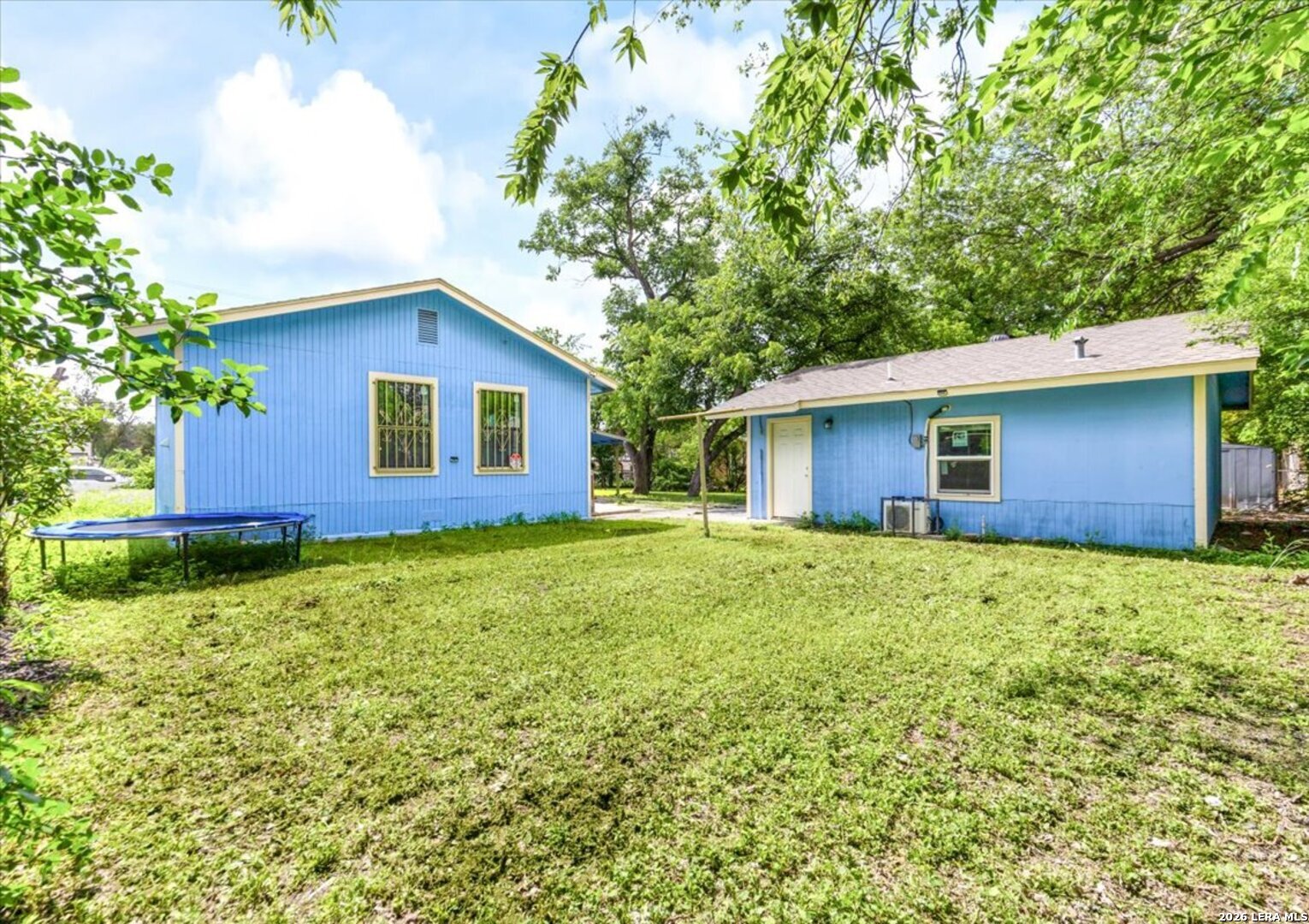2033 SW 19th Street San Antonio TX 78207