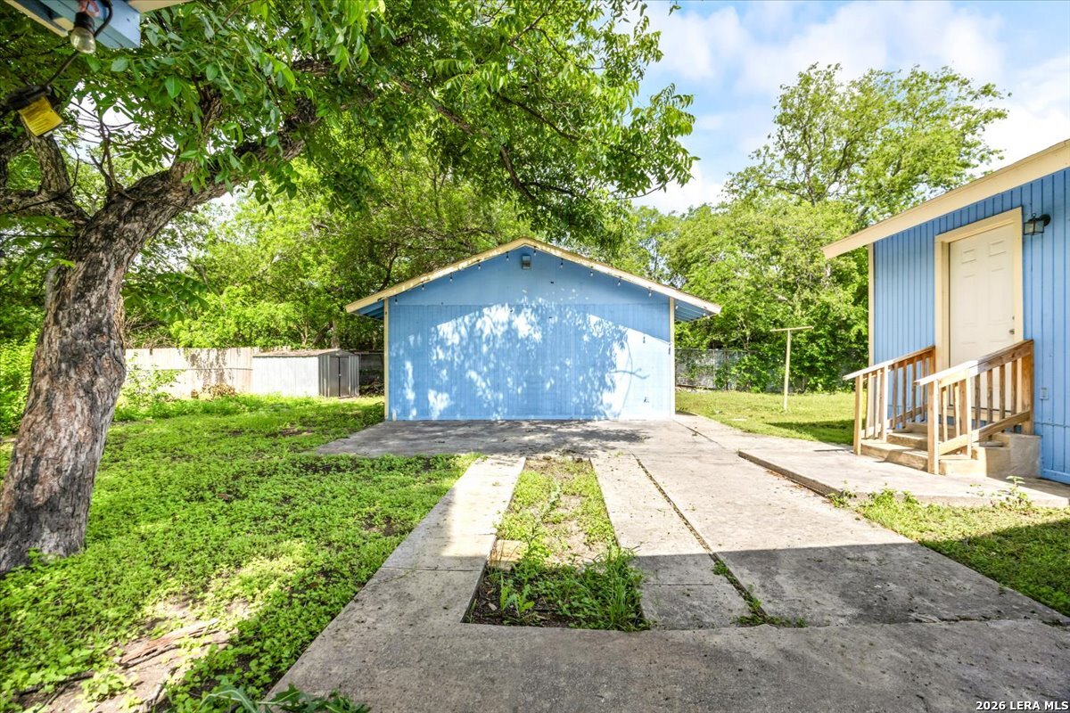 2033 SW 19th Street San Antonio TX 78207