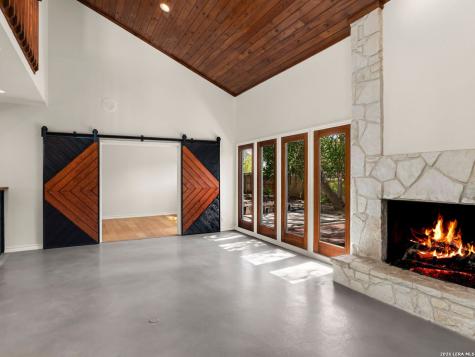 434 Arch Bluff San Antonio TX 78216