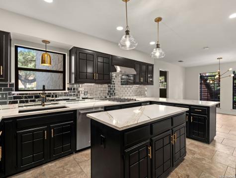 434 Arch Bluff San Antonio TX 78216