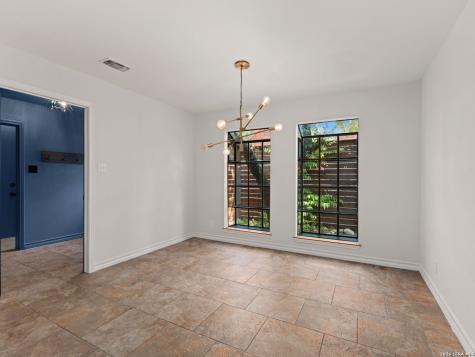 434 Arch Bluff San Antonio TX 78216