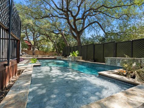 434 Arch Bluff San Antonio TX 78216