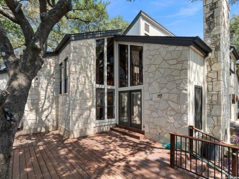 434 Arch Bluff San Antonio TX 78216