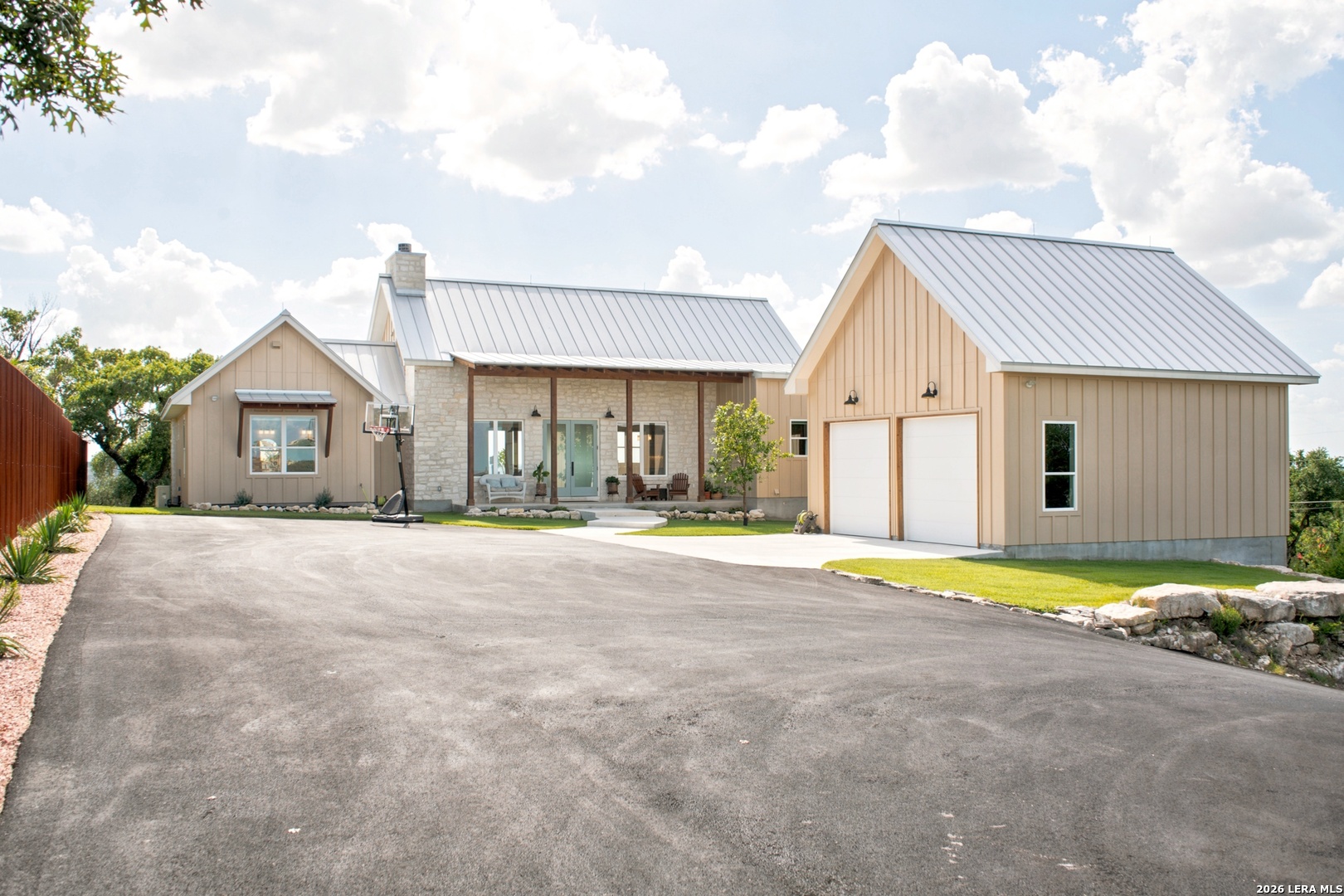 812 N Pleasant Valley Drive Boerne TX 78006