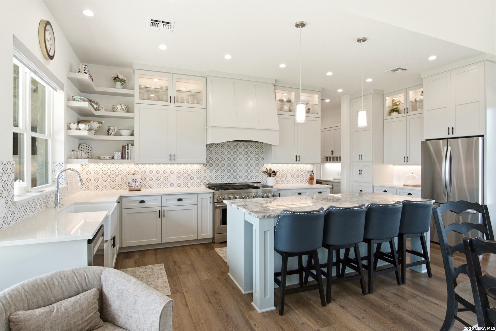 812 N Pleasant Valley Drive Boerne TX 78006