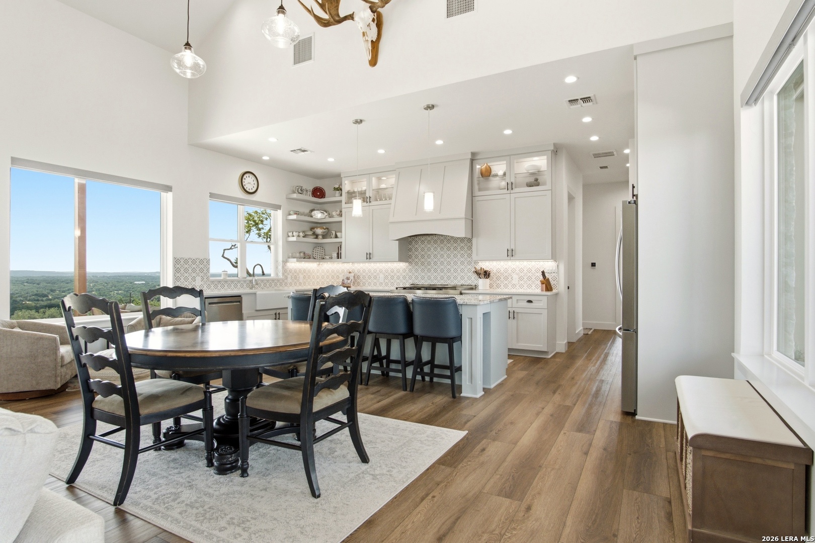 812 N Pleasant Valley Drive Boerne TX 78006