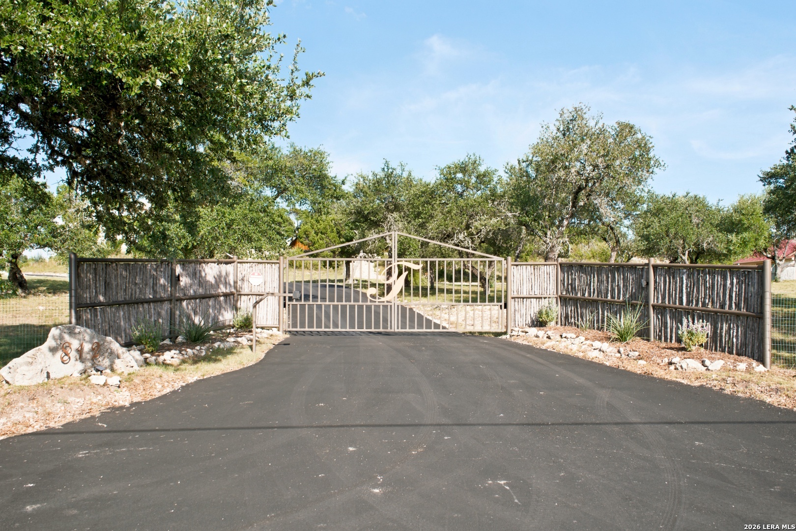 812 N Pleasant Valley Drive Boerne TX 78006