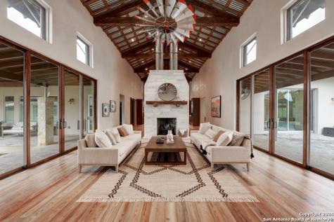 26 Via Aragon San Antonio TX 78257