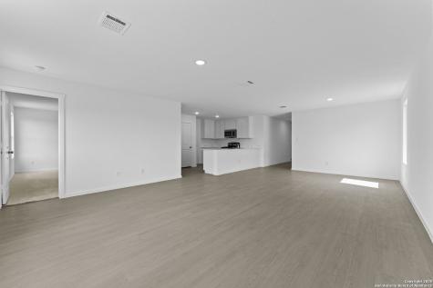 720 Horsetail Lane Marion TX 78132