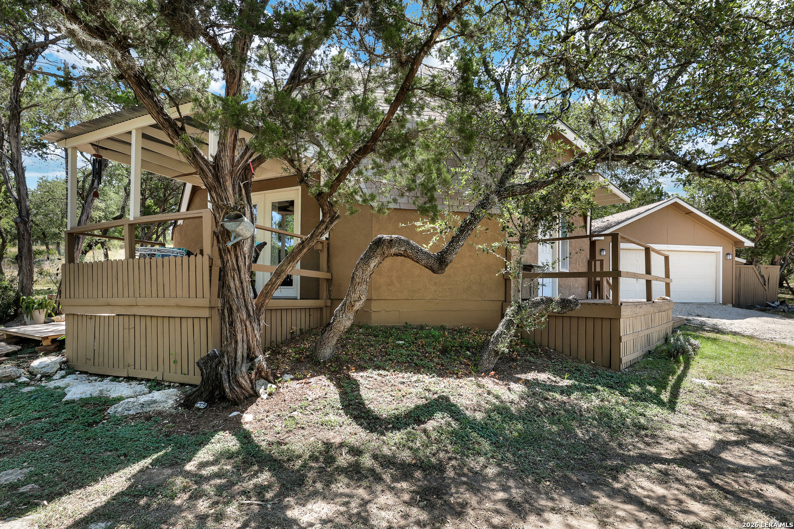 1202 Flagstone Drive San Antonio TX 78260