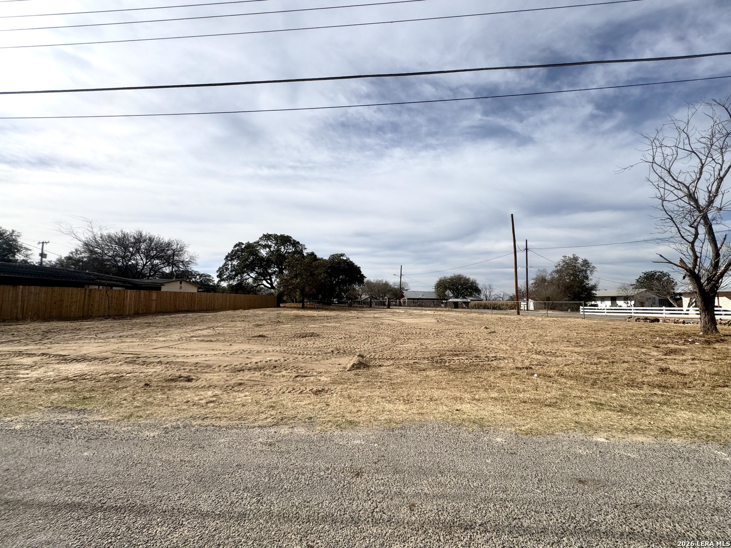 Tbd W Dilley Devine TX 78016