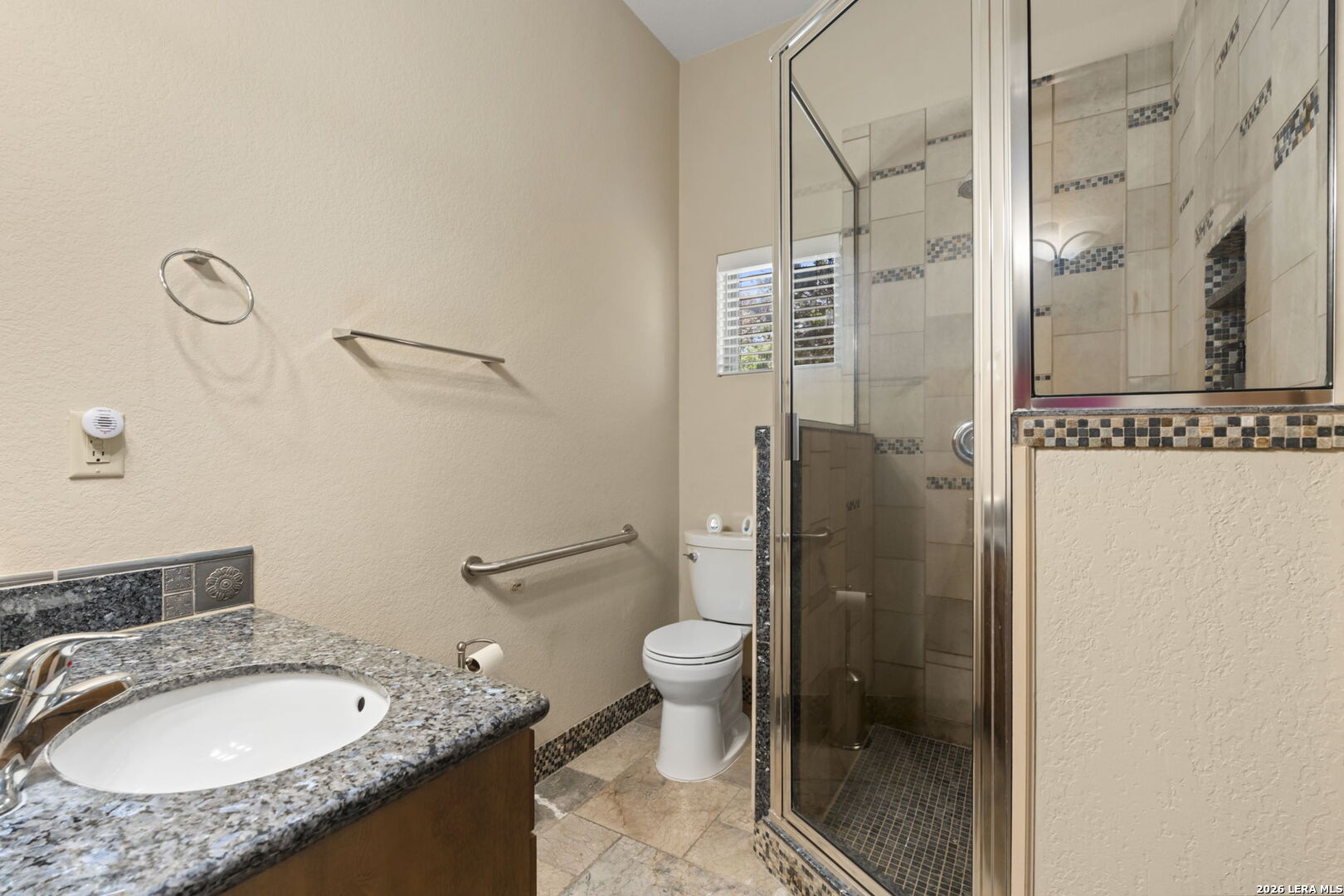 1070 Kings Ranch Bandera TX 78003