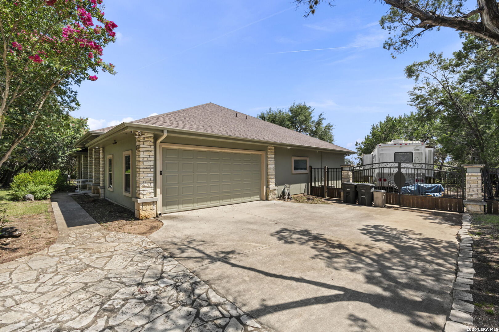 1070 Kings Ranch Bandera TX 78003