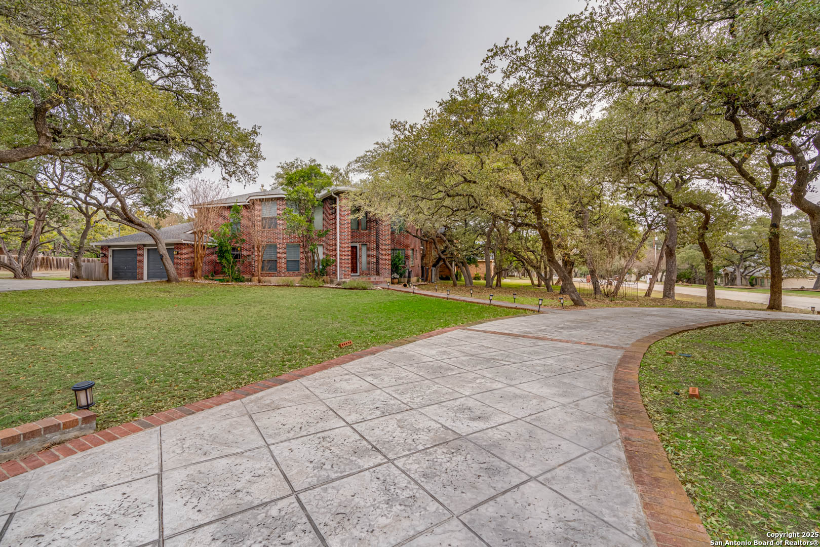 8743 Paseo Oaks San Antonio TX 78255