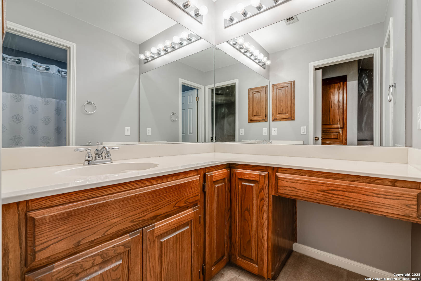 8743 Paseo Oaks San Antonio TX 78255
