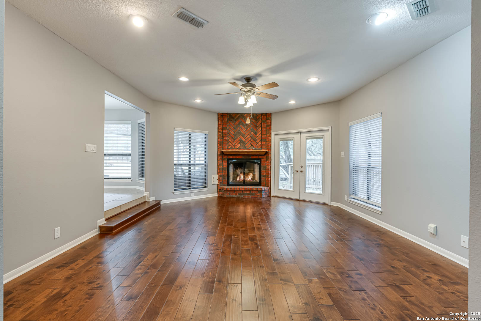 8743 Paseo Oaks San Antonio TX 78255