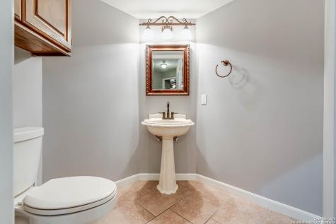 8743 Paseo Oaks San Antonio TX 78255