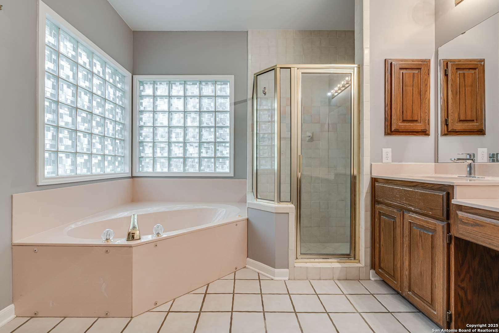 8743 Paseo Oaks San Antonio TX 78255