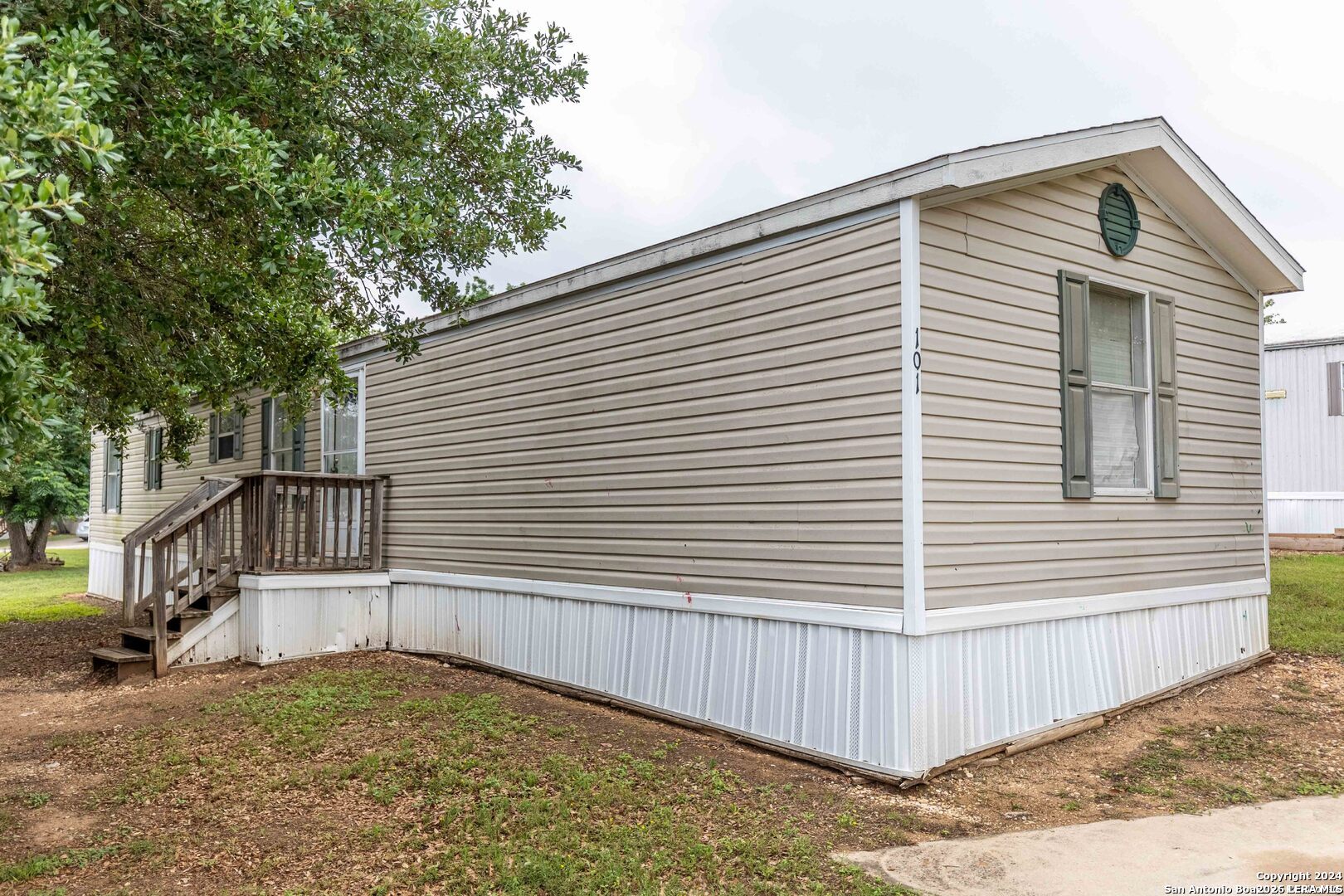 101 Coconut Palm Schertz TX 78154
