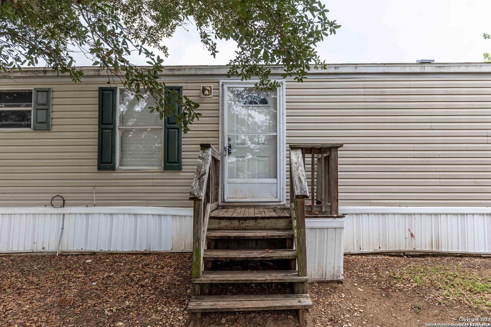 101 Coconut Palm Schertz TX 78154