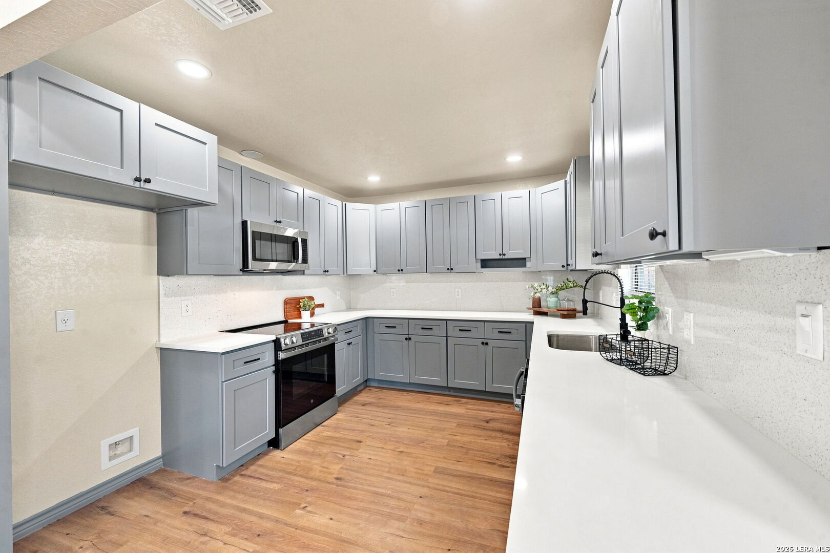 2410 Lee Hall San Antonio TX 78201