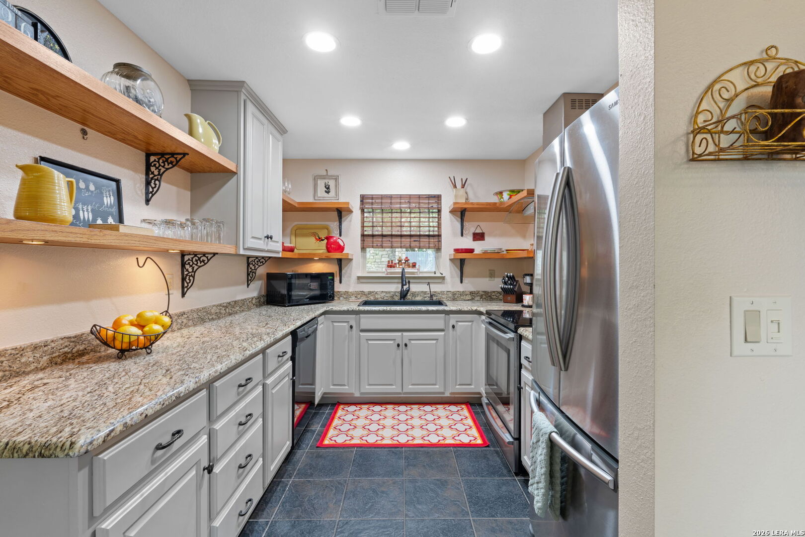 532 N School Street Boerne TX 78006