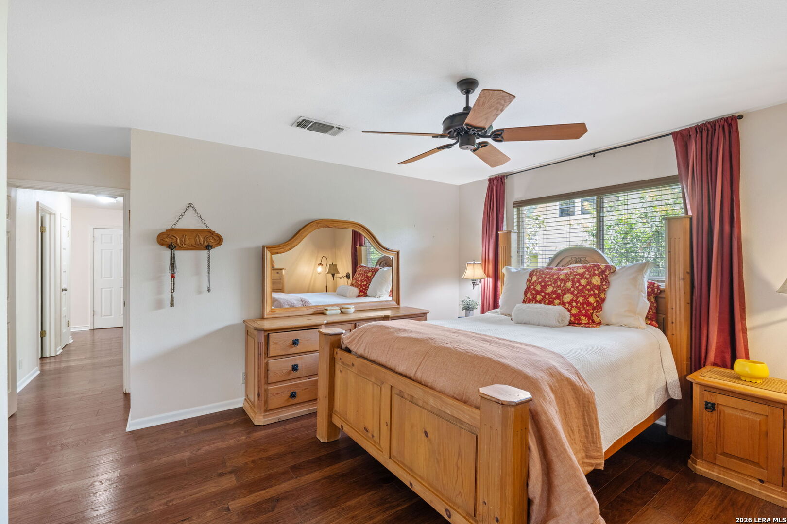 532 N School Street Boerne TX 78006