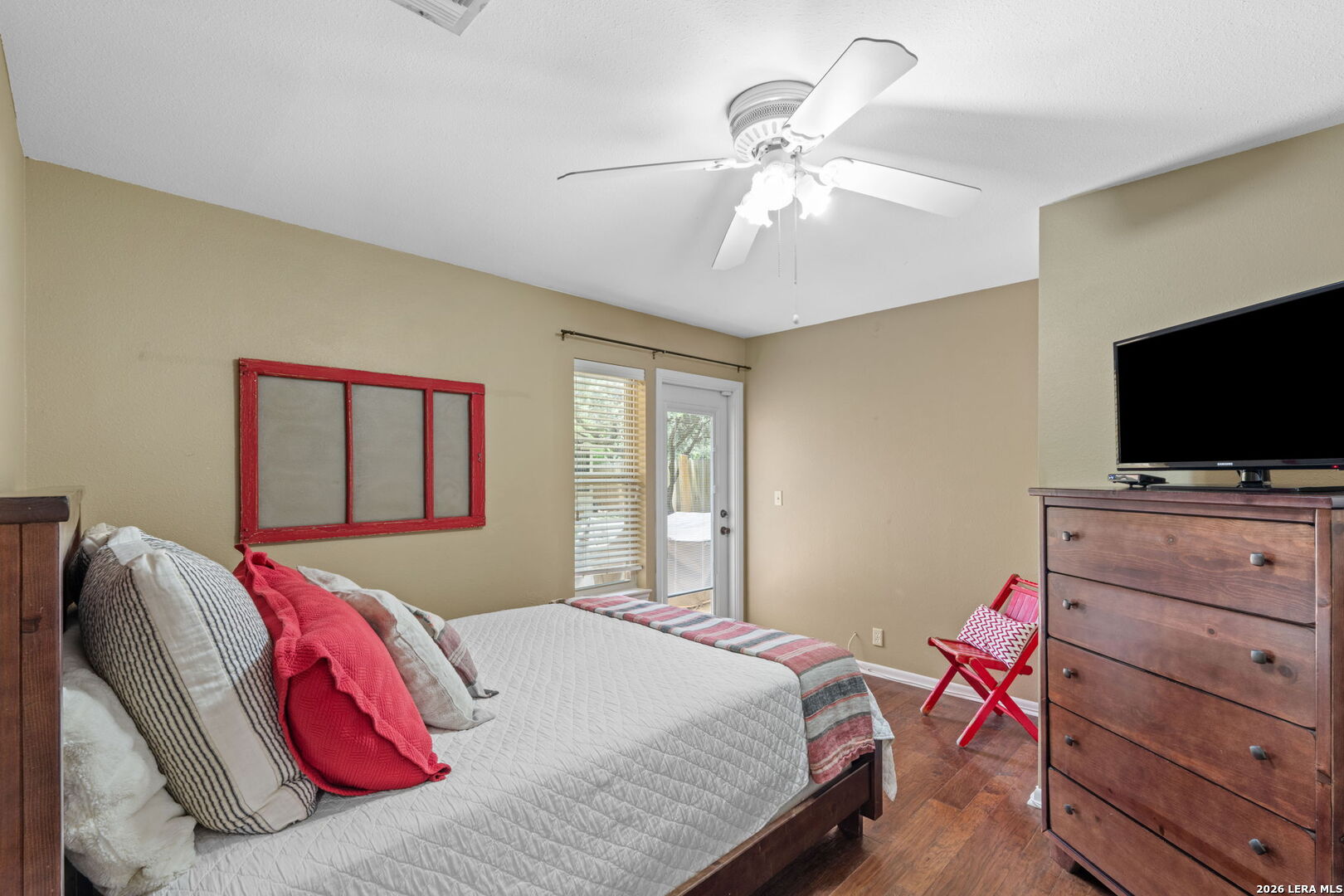532 N School Street Boerne TX 78006