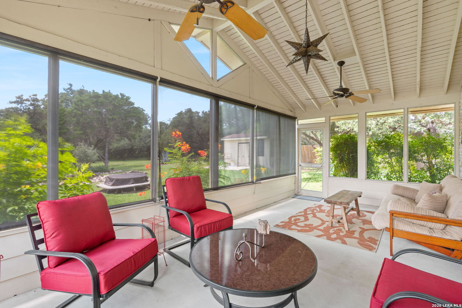 532 N School Street Boerne TX 78006