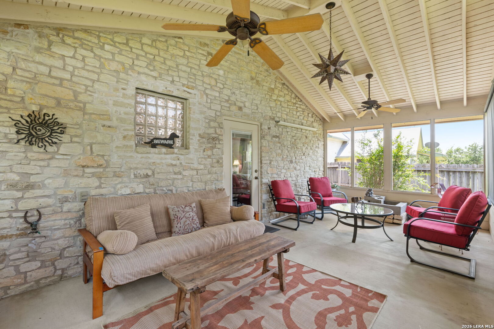 532 N School Street Boerne TX 78006