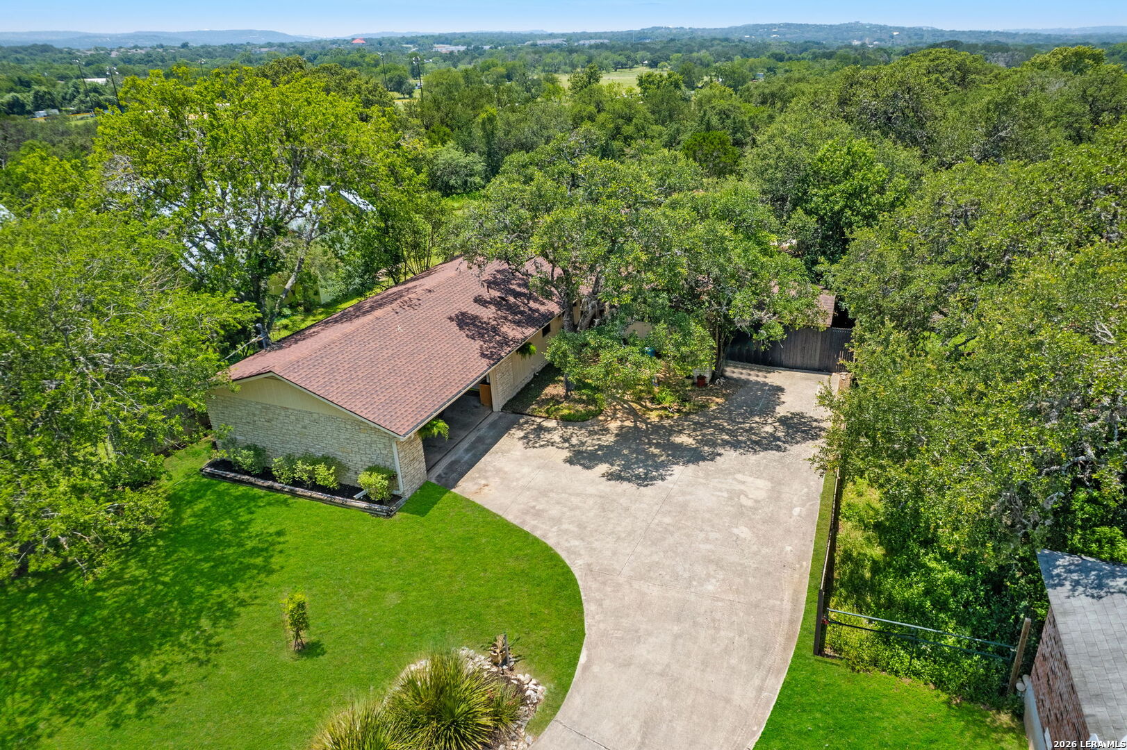 532 N School Street Boerne TX 78006