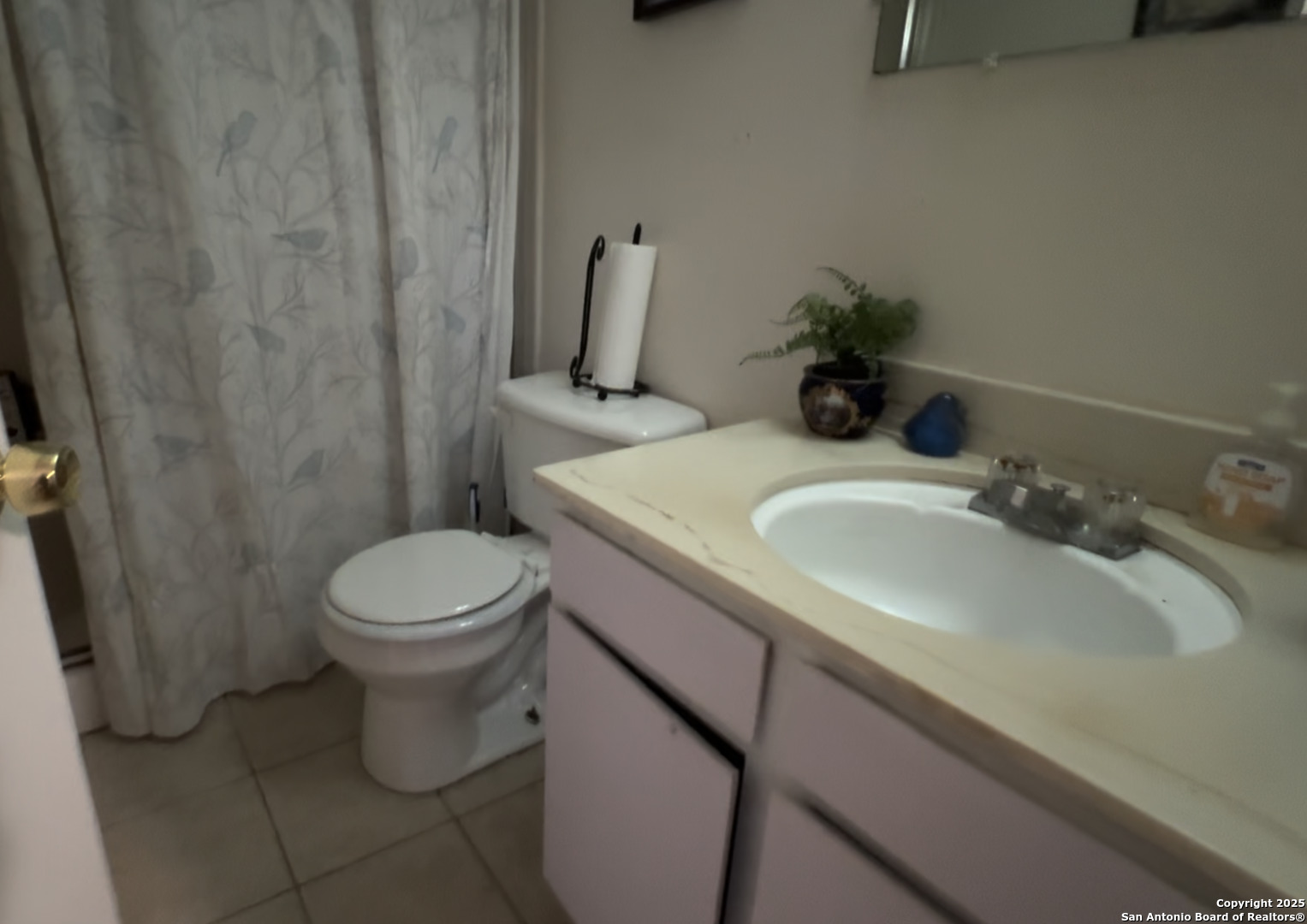 6520 Spring Lark San Antonio TX 78249