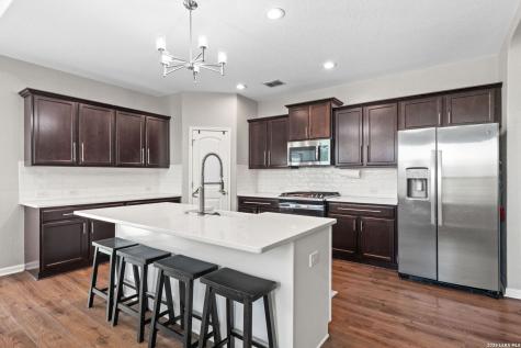140 Jolie Circle Boerne TX 78015