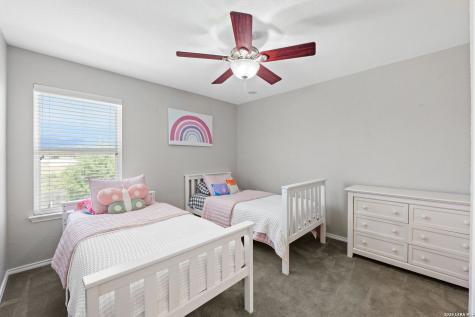 140 Jolie Circle Boerne TX 78015