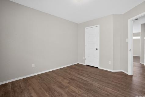 7504 Twin Pine Court Converse TX 78109