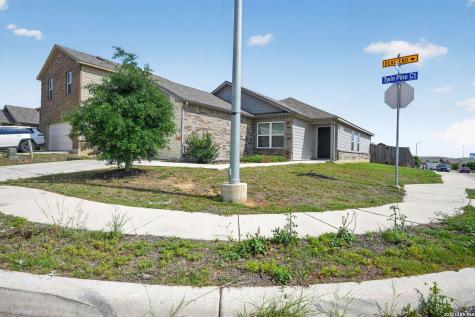 7504 Twin Pine Court Converse TX 78109