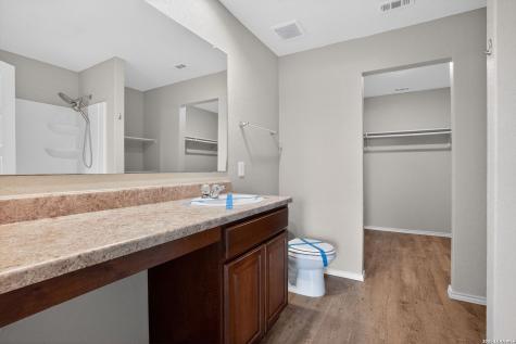 7504 Twin Pine Court Converse TX 78109