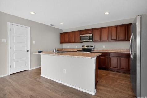 7504 Twin Pine Court Converse TX 78109