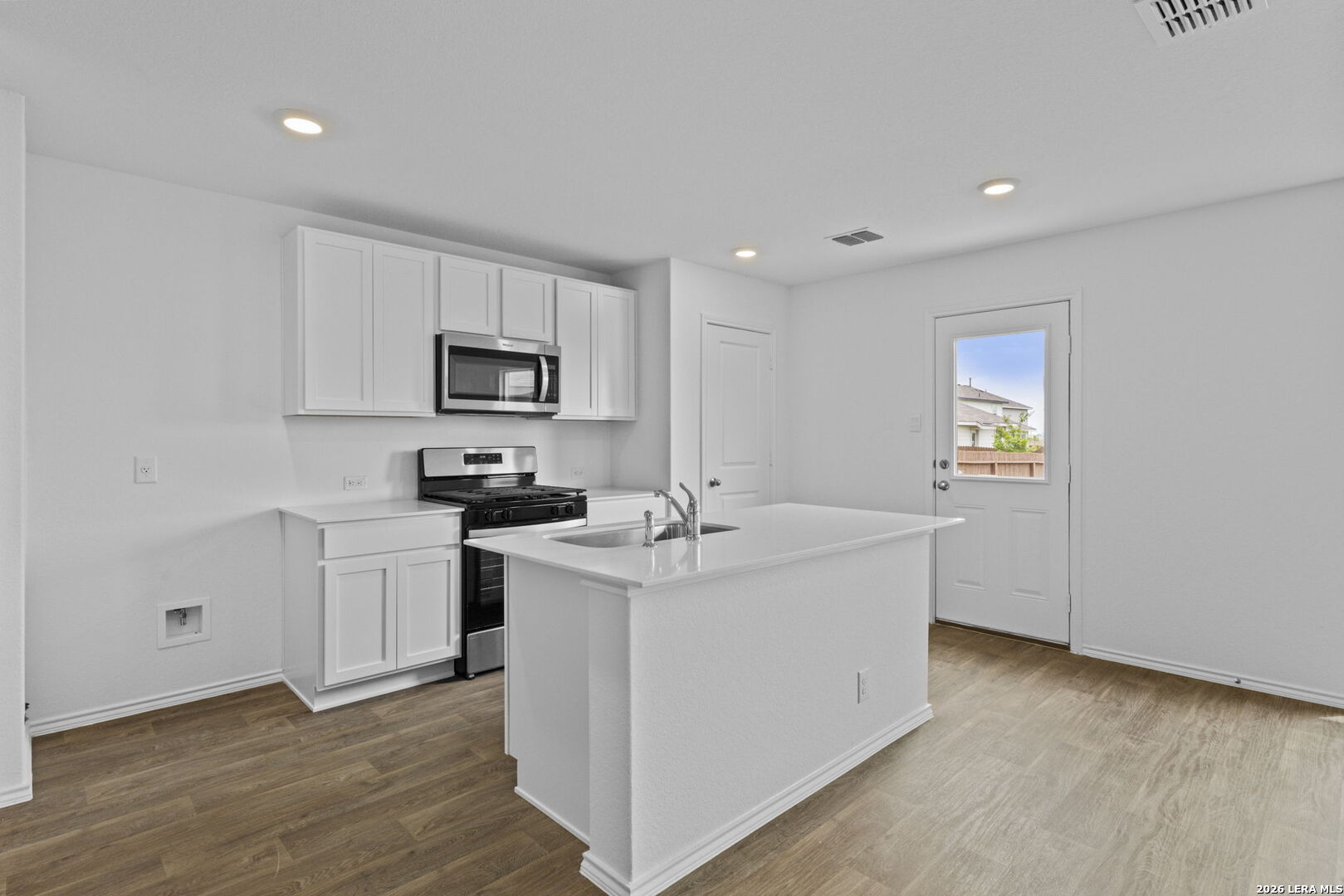 12552 Ivory Parkway Converse TX 78109