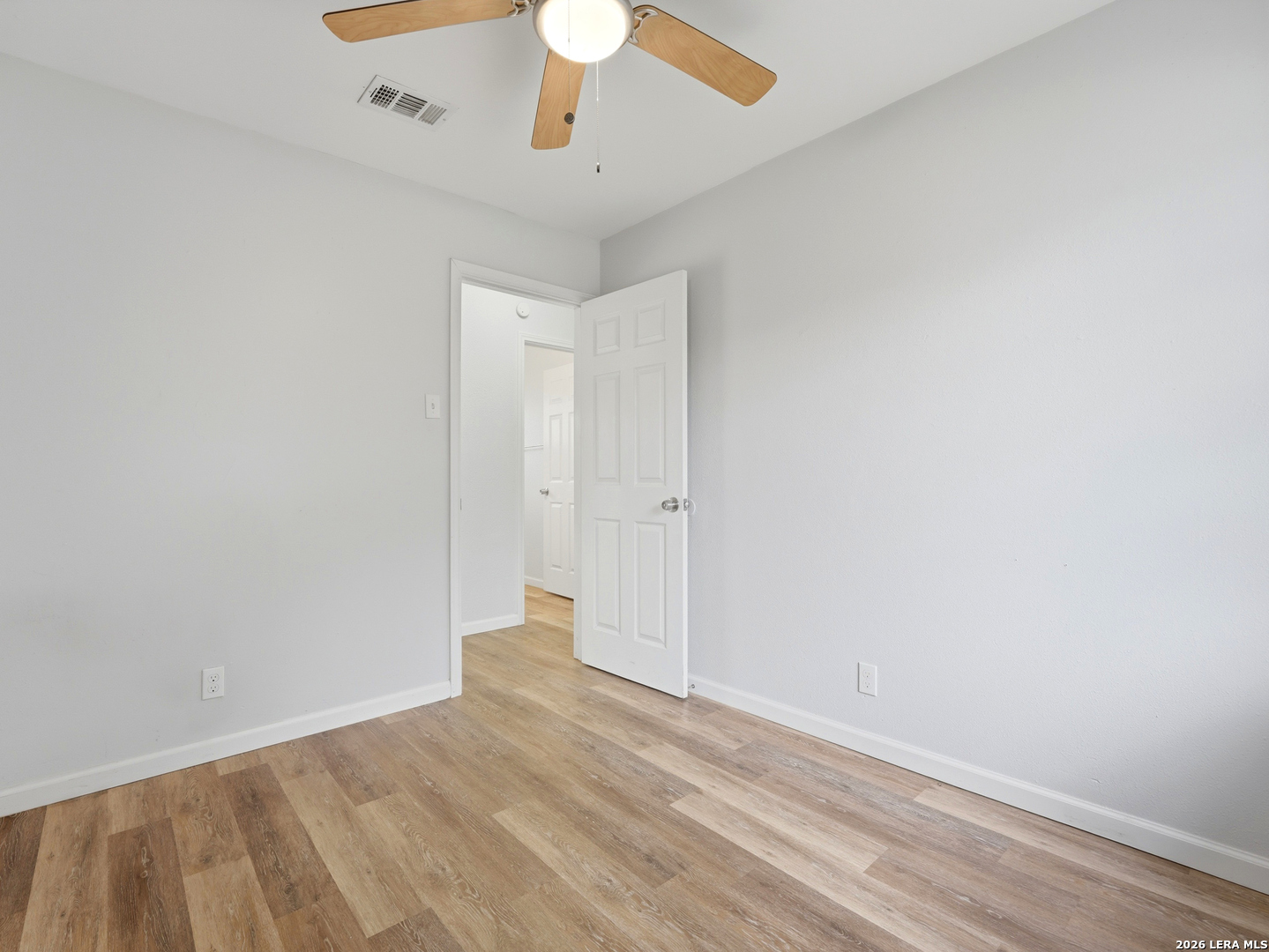 147 Fair Valley San Antonio TX 78227