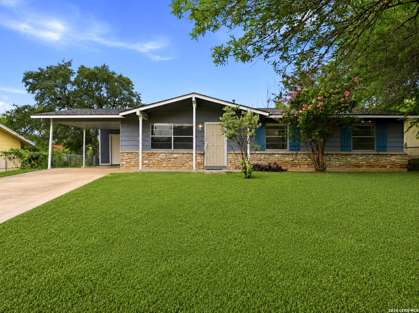 147 Fair Valley San Antonio TX 78227