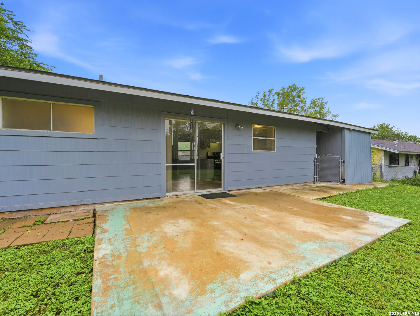 147 Fair Valley San Antonio TX 78227