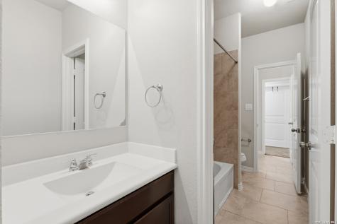 5018 Italica San Antonio TX 78253