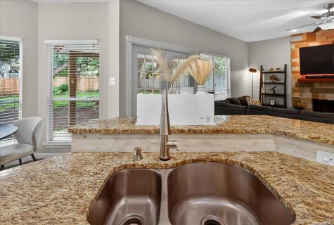 2310 Oak Castle San Antonio TX 78232