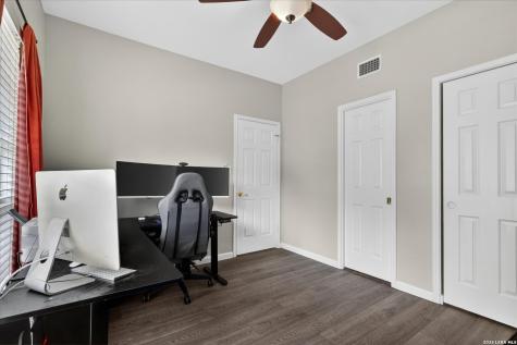 2310 Oak Castle San Antonio TX 78232