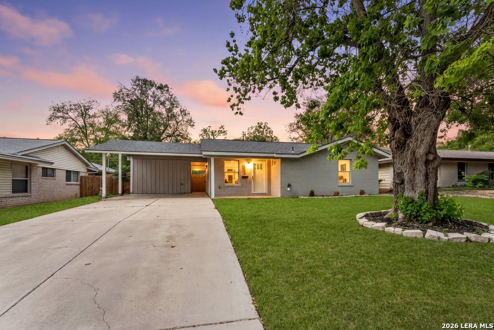 307 Dawnridge Drive San Antonio TX 78213