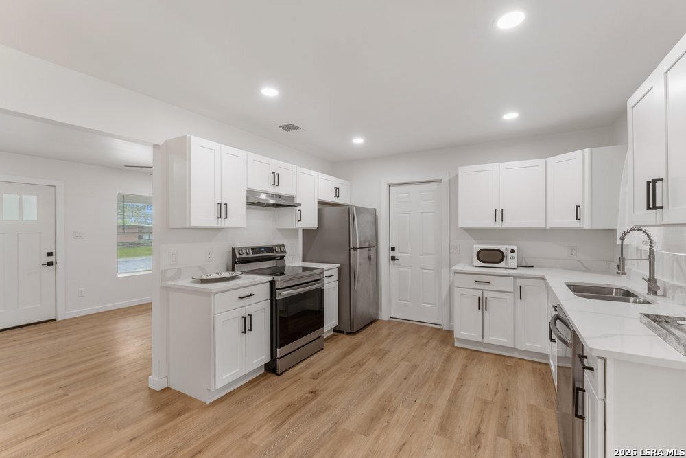 307 Dawnridge Drive San Antonio TX 78213