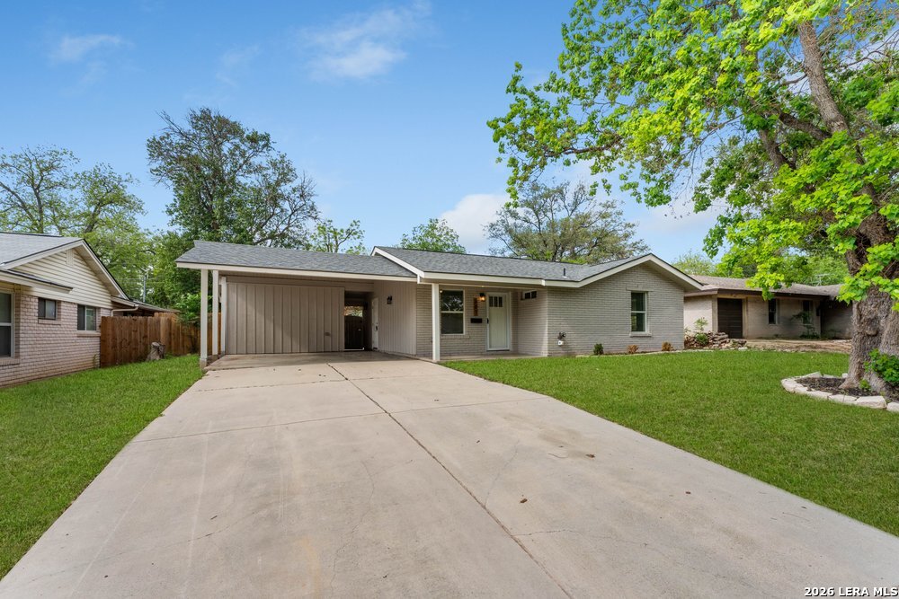 307 Dawnridge Drive San Antonio TX 78213