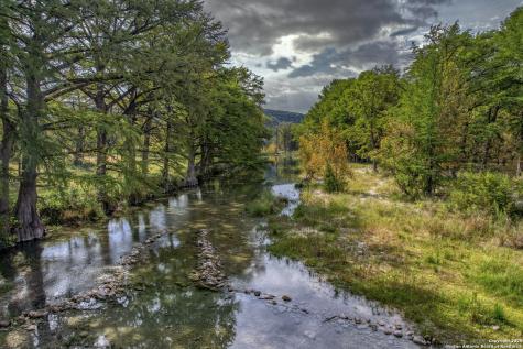 235 Madrone Concan TX 78838